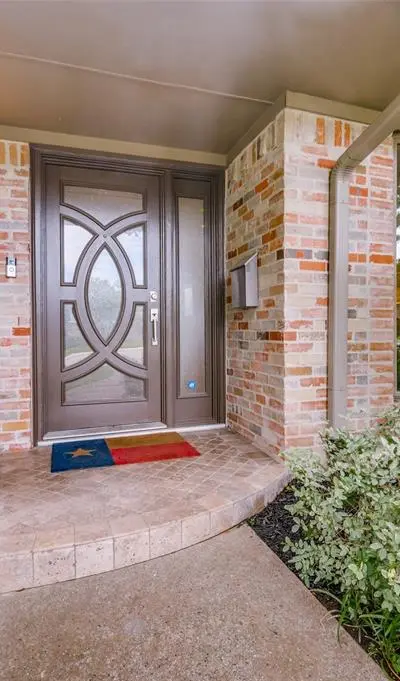 10111 Cromwell Drive, Dallas TX 75229 - Photo 3