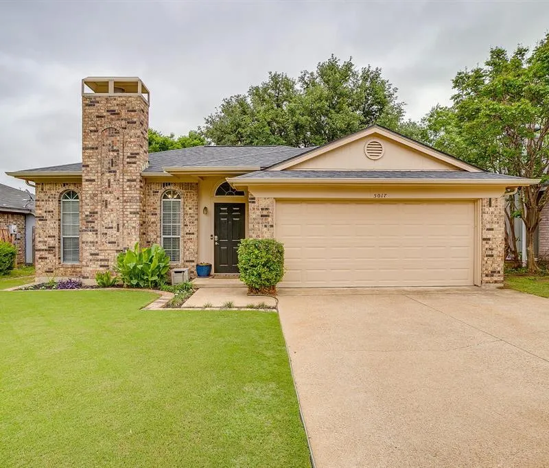 5017 Santa Fe Court, Arlington TX 76017