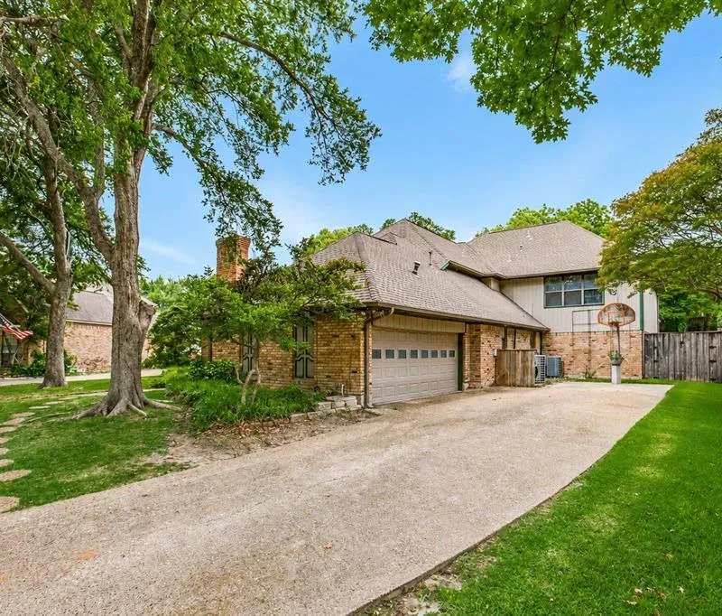 6610 Lake Shore Drive, Garland TX 75044