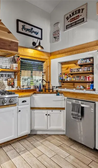 1422 County Road 1036, Greenville TX 75401