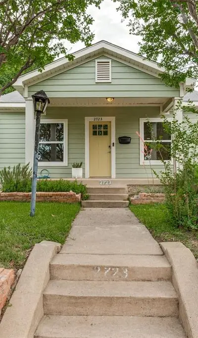 2723 Sharon Street, Dallas TX 75211 - Photo 2