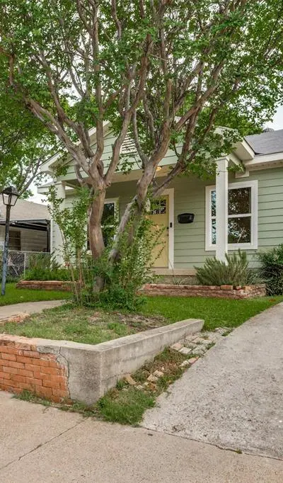 2723 Sharon Street, Dallas TX 75211 - Photo 3