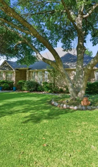 5017 River Bluff Drive, Fort Worth TX 76132 - Photo 3