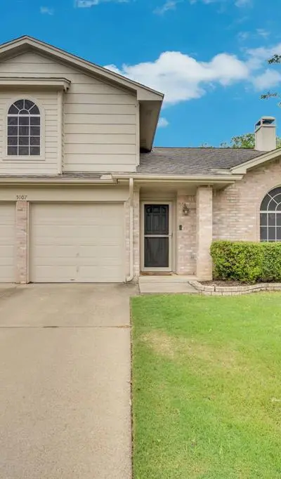 5107 Ridge Pointe Drive, Arlington TX 76017 - Photo 3