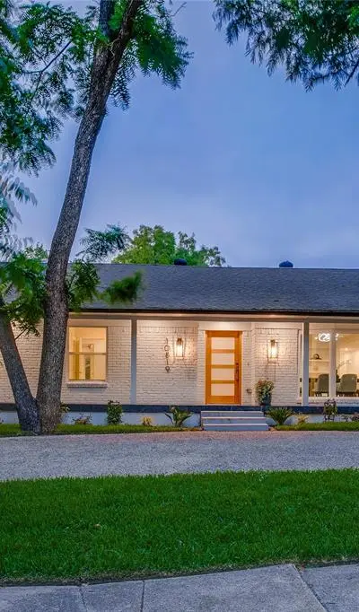 10819 Lochspring Drive, Dallas TX 75218