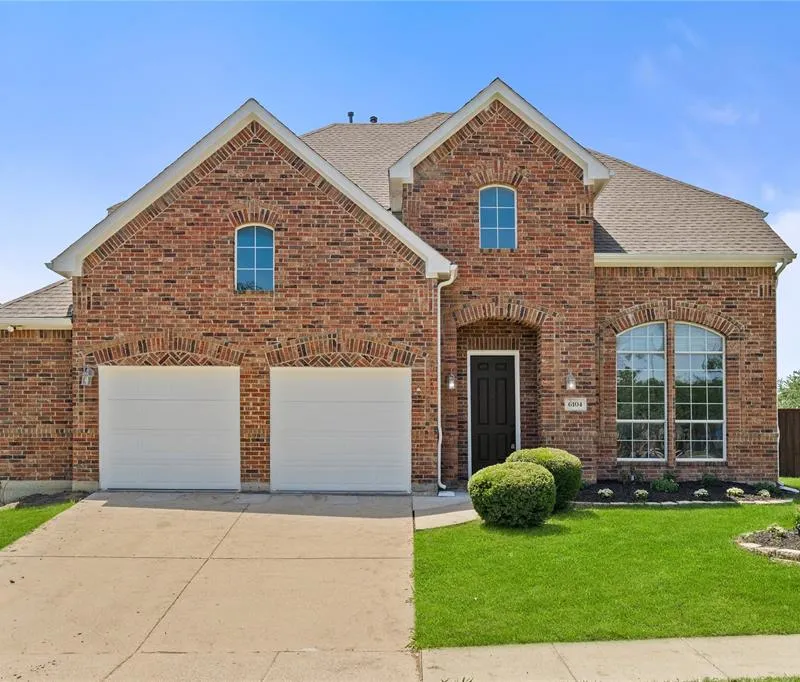 6104 Crestmoor Lane, Sachse TX 75048