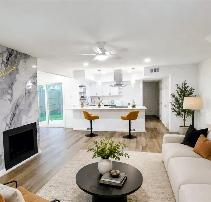 728 Arrowhead Circle, Garland TX 75043