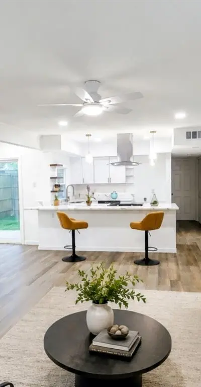 728 Arrowhead Circle, Garland TX 75043