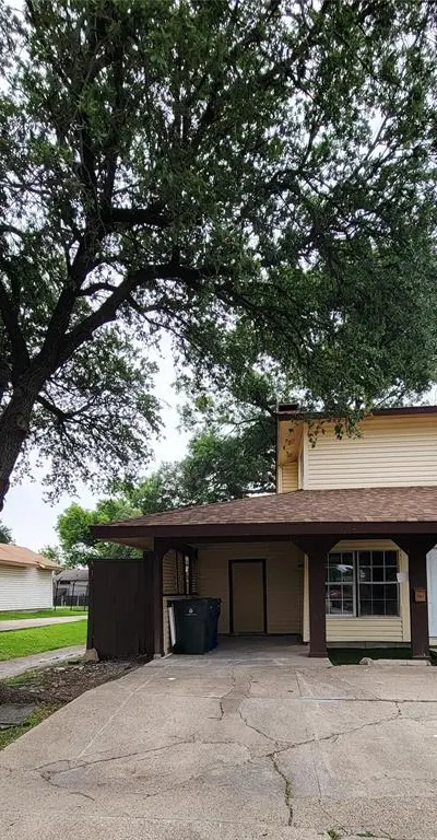 728 Arrowhead Circle, Garland TX 75043 - Photo 3