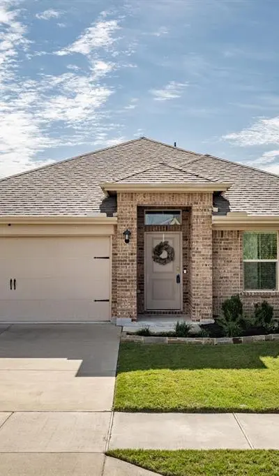 8306 Artesian Springs Drive, Fort Worth TX 76131
