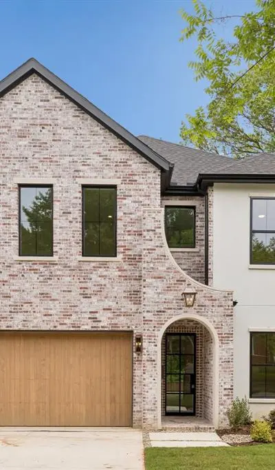 906 Cristler Avenue, Dallas TX 75223
