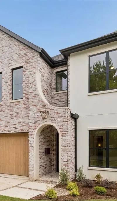 906 Cristler Avenue, Dallas TX 75223 - Photo 2