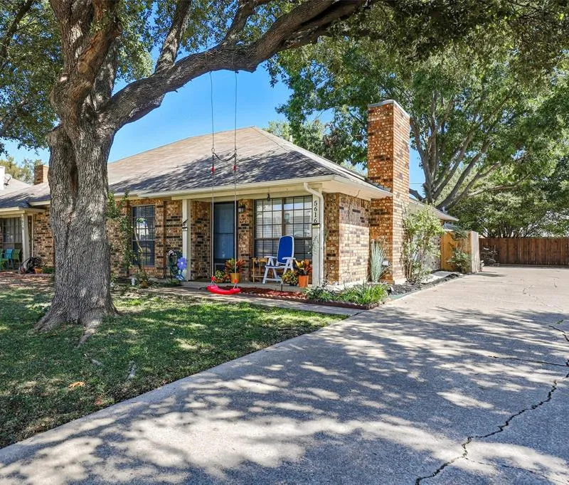 5616 Westchase Drive, North Richland Hills TX 76180