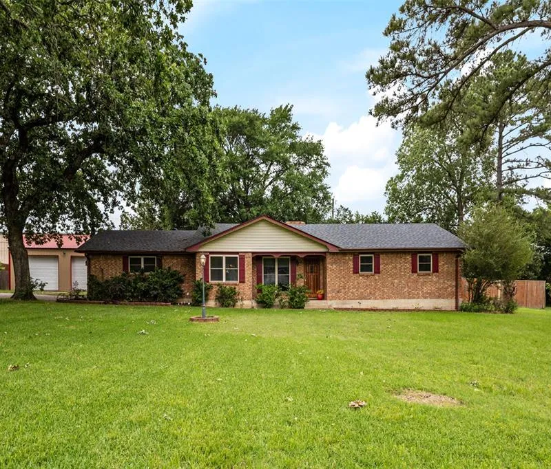 104 Lilac Lane, Gun Barrel City TX 75156