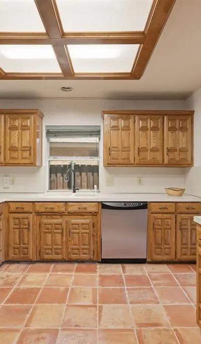 711 Sundance Trail, Irving TX 75063 - Photo 3