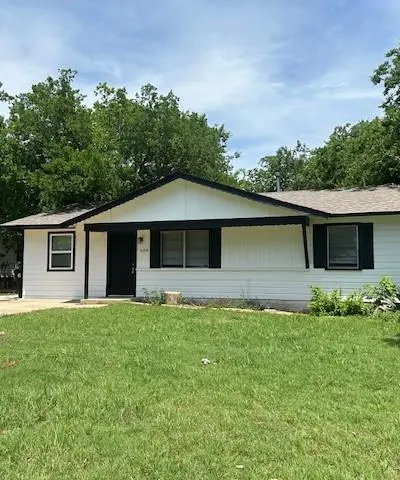 609 Juno Lane, Denton TX 76209 - Photo 2