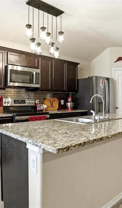 401 Citation Lane, Ponder TX 76259 - Photo 4