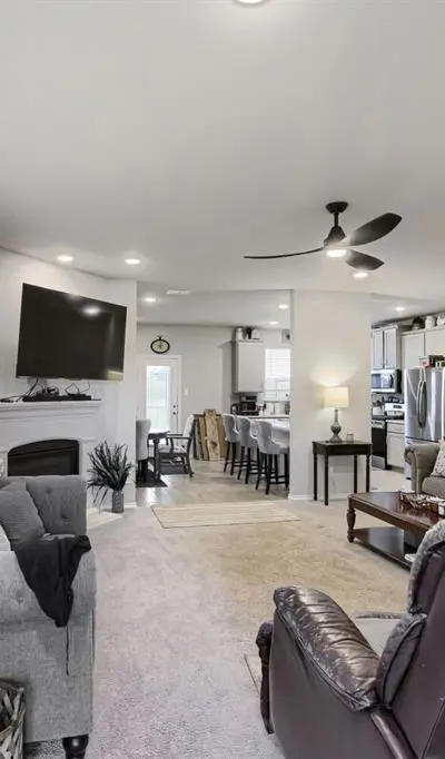641 Godley, Godley TX 76044 - Photo 5