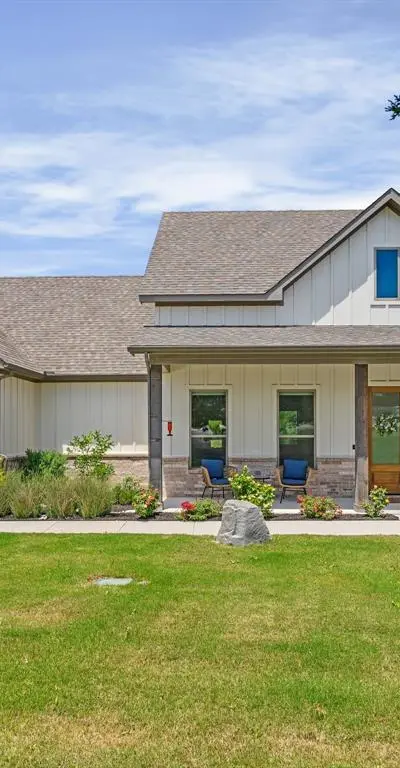 2020 Redemption Drive, Weatherford TX 76088 - Photo 2