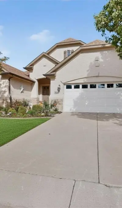 8813 Bradford Street, Denton TX 76207 - Photo 2