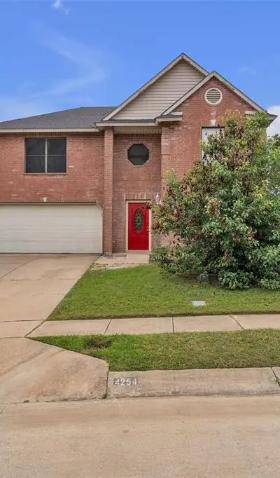 4254 Birch Creek Road, Fort Worth TX 76244 - Photo 2