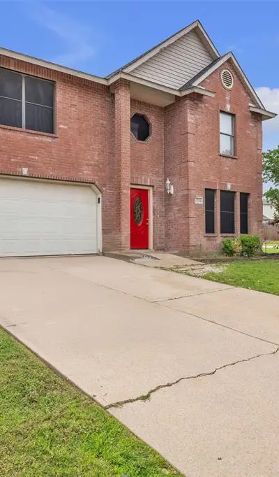 4254 Birch Creek Road, Fort Worth TX 76244 - Photo 4