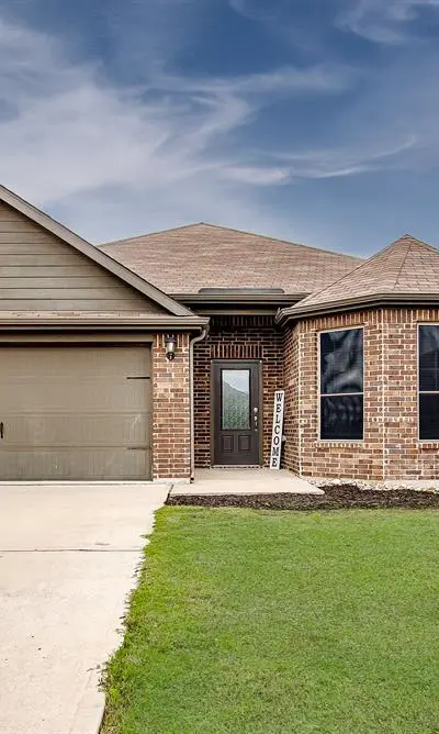 1813 Rialto Lane, Crowley TX 76036