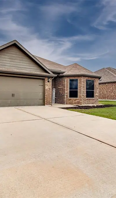 1813 Rialto Lane, Crowley TX 76036 - Photo 3