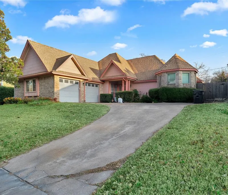 3506 Ruidoso Drive, Arlington TX 76017