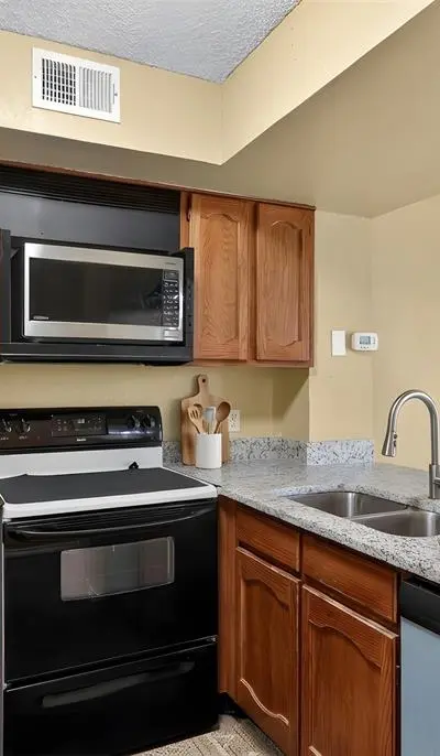 3109 Sondra Drive # 107, Fort Worth TX 76107 - Photo 5