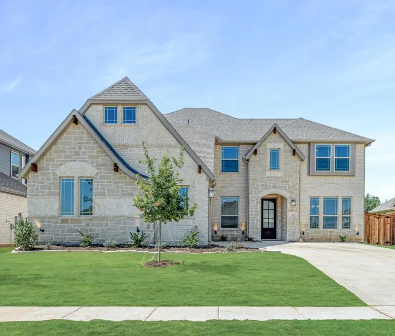 721 Seahawk Street, Joshua TX 76058