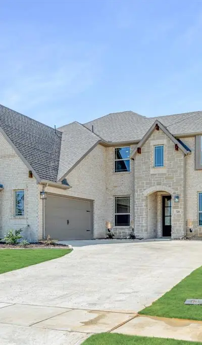 721 Seahawk Street, Joshua TX 76058 - Photo 2