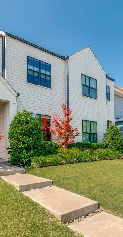 732 W 7th Street, Dallas TX 75208 - Photo 2