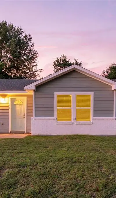609 W Inwood Drive, Arlington TX 76010