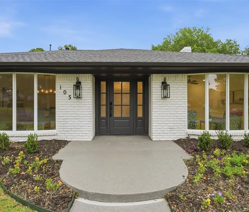 105 Wellesley Drive, Irving TX 75062