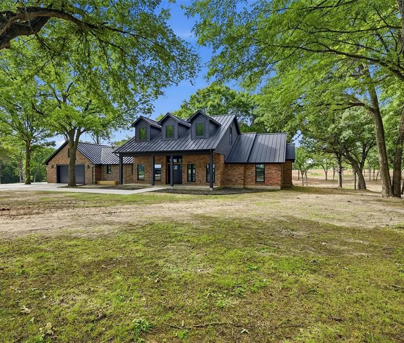 410 Arkansas Rd, Sadler TX 76264