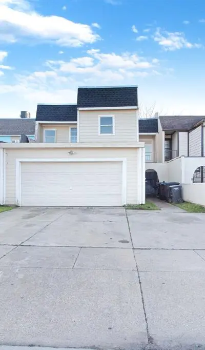 4511 Alamosa, Fort Worth TX 76119 - Photo 2