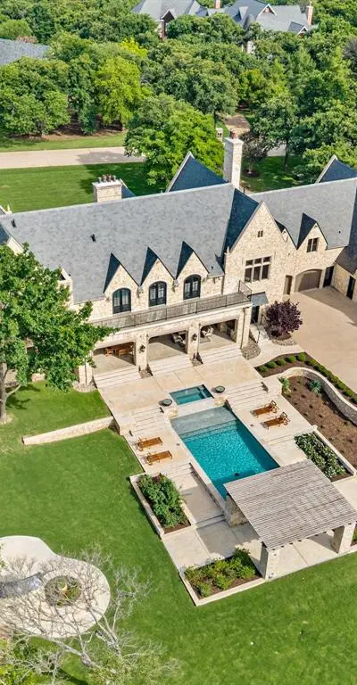 2105 Bayshore Drive, Flower Mound TX 75022 - Photo 2