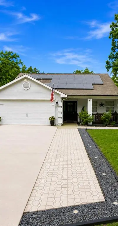 3031 Delaware Trail, Lake Worth TX 76135