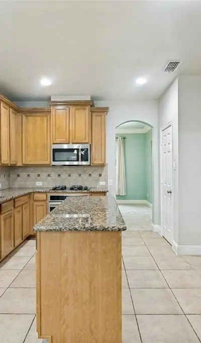 7071 Sea Star, Grand Prairie TX 75054 - Photo 2