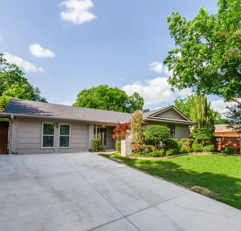 524 Salem Drive, Richardson TX 75080