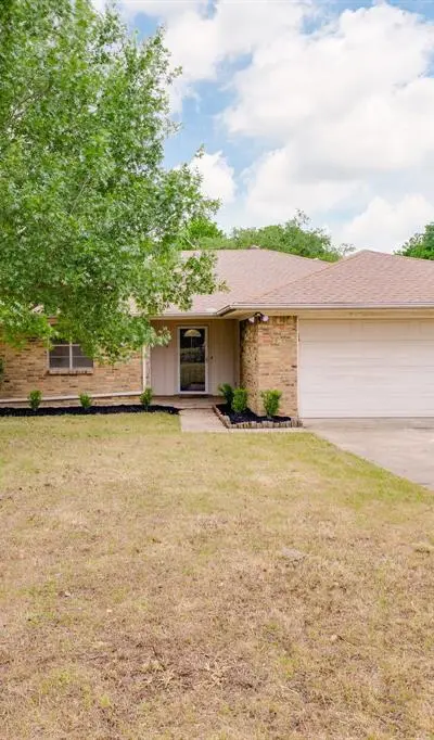 419 Dow Ross Boulevard, Duncanville TX 75116