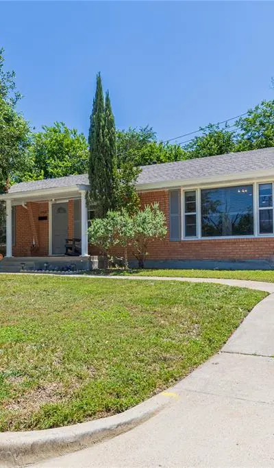 3509 Rogers Avenue, Fort Worth TX 76109