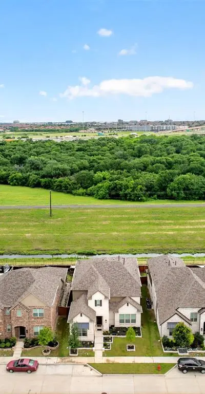 12733 Royal Oaks Lane, Farmers Branch TX 75234 - Photo 3