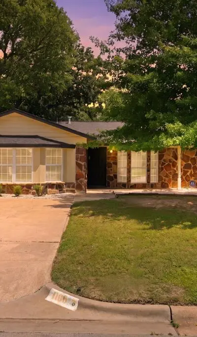 1108 Billie Ruth Lane, Hurst TX 76053