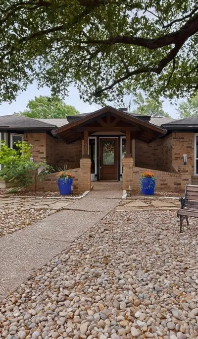 2153 Savannah Trail, Denton TX 76205 - Photo 2