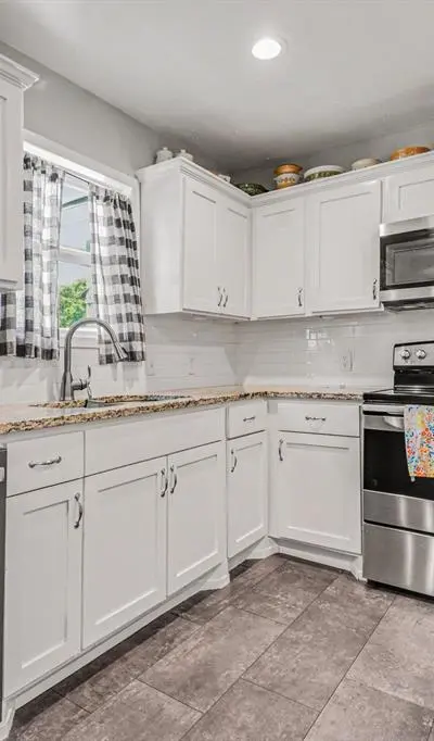 1653 Murray Drive, Garland TX 75042