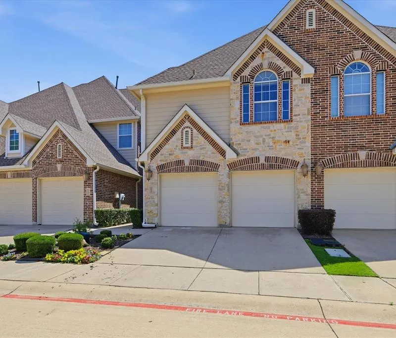 2957 Florence Drive, Lewisville TX 75067