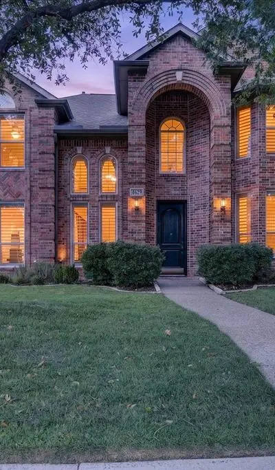 4629 Ainsley Drive, Plano TX 75024 - Photo 2