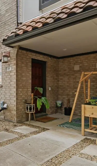 13900 Noel Road # 15, Dallas TX 75240